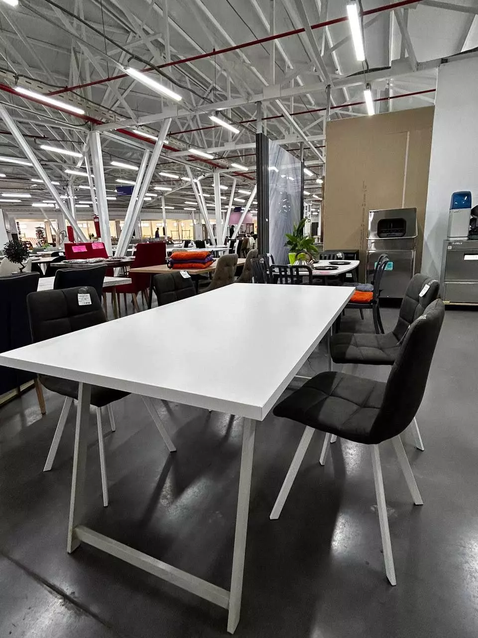 Стол в стиле Loft
