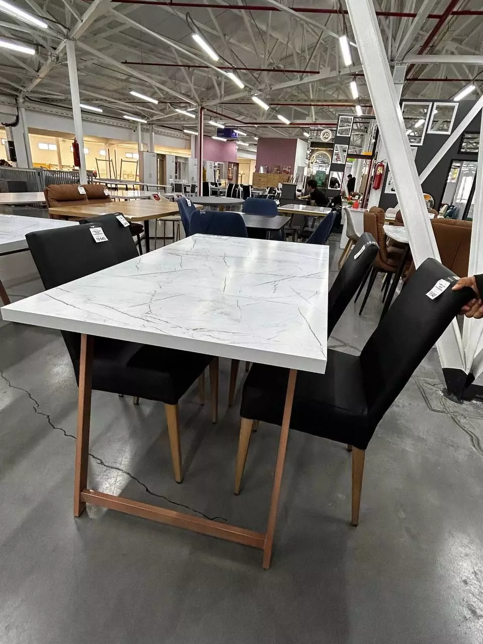 Стол в стиле Loft